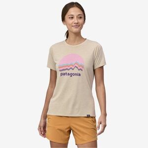 EUC Patagonia Capilene Cool Daily Graphic Cream T-Shirt size M